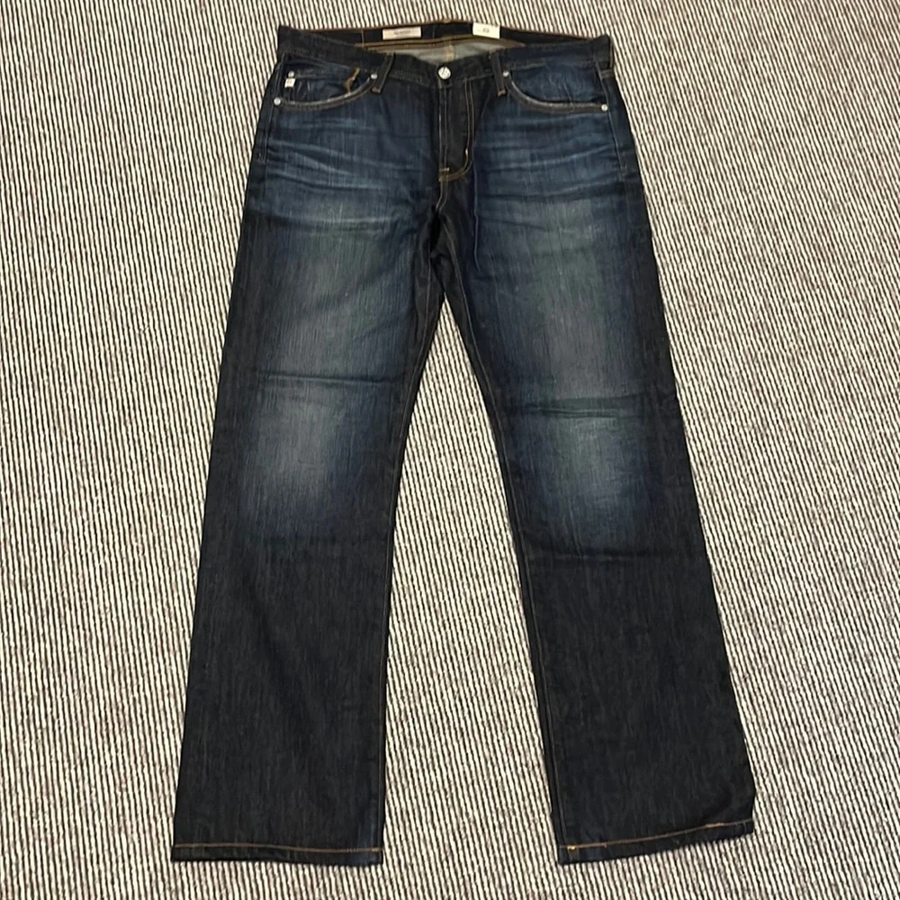 Jeans - Picture 1 of 2